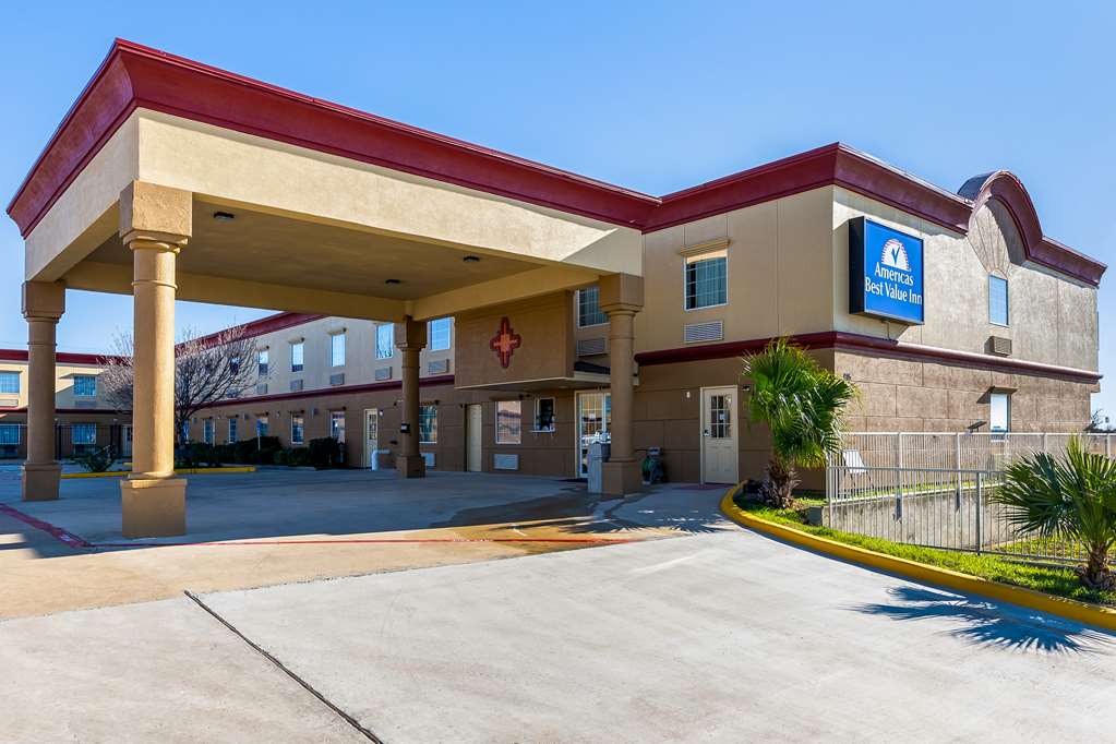 Americas Best Value Inn North - thumb 3