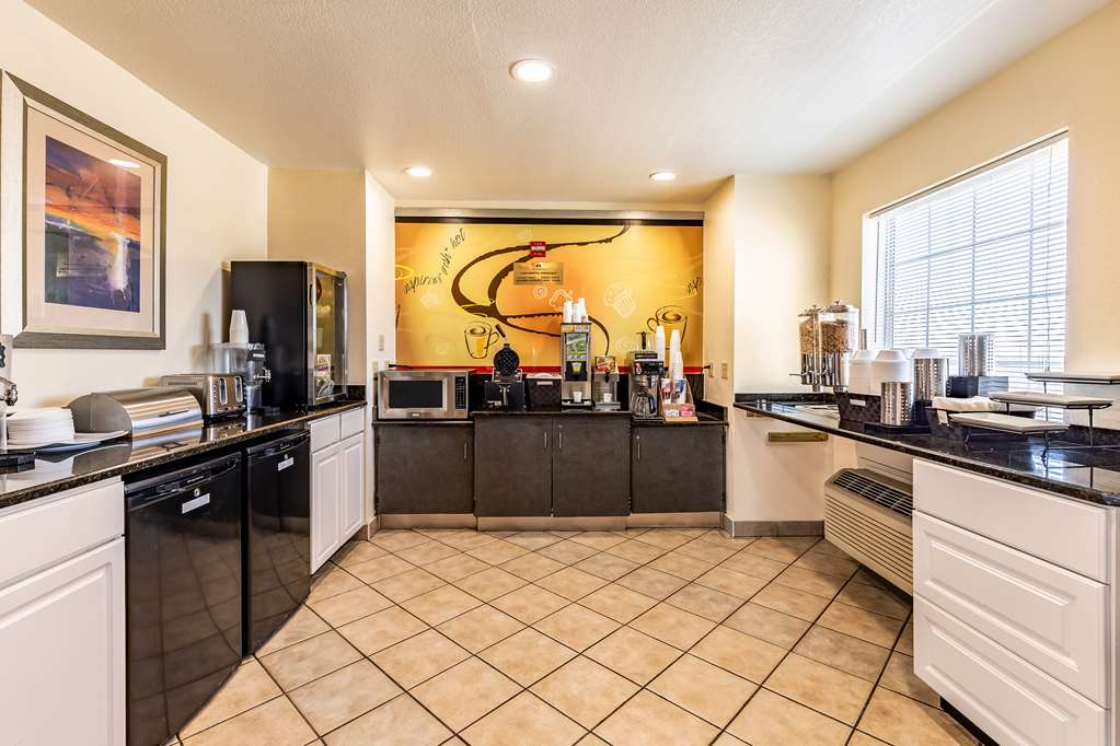 Americas Best Value Inn North - thumb 12