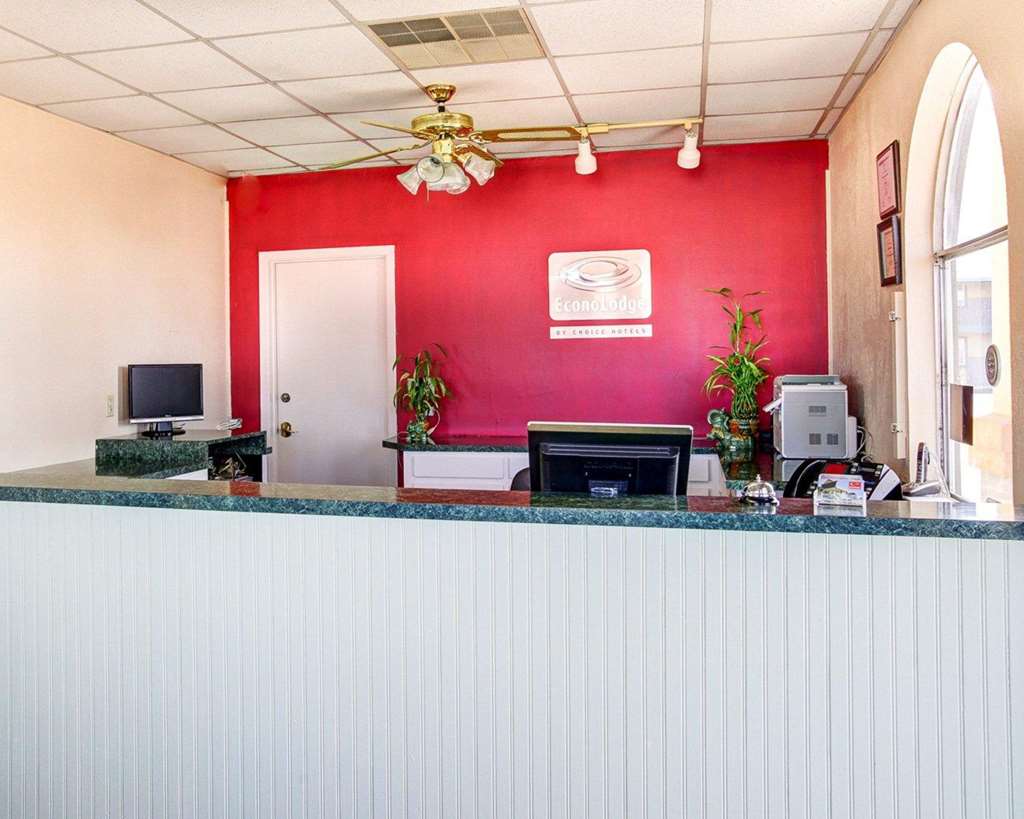 Econo Lodge - thumb 5