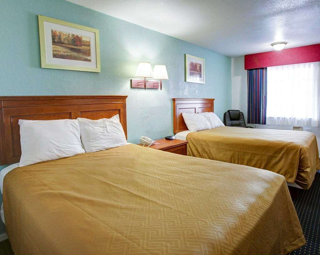 Econo Lodge - thumb 6