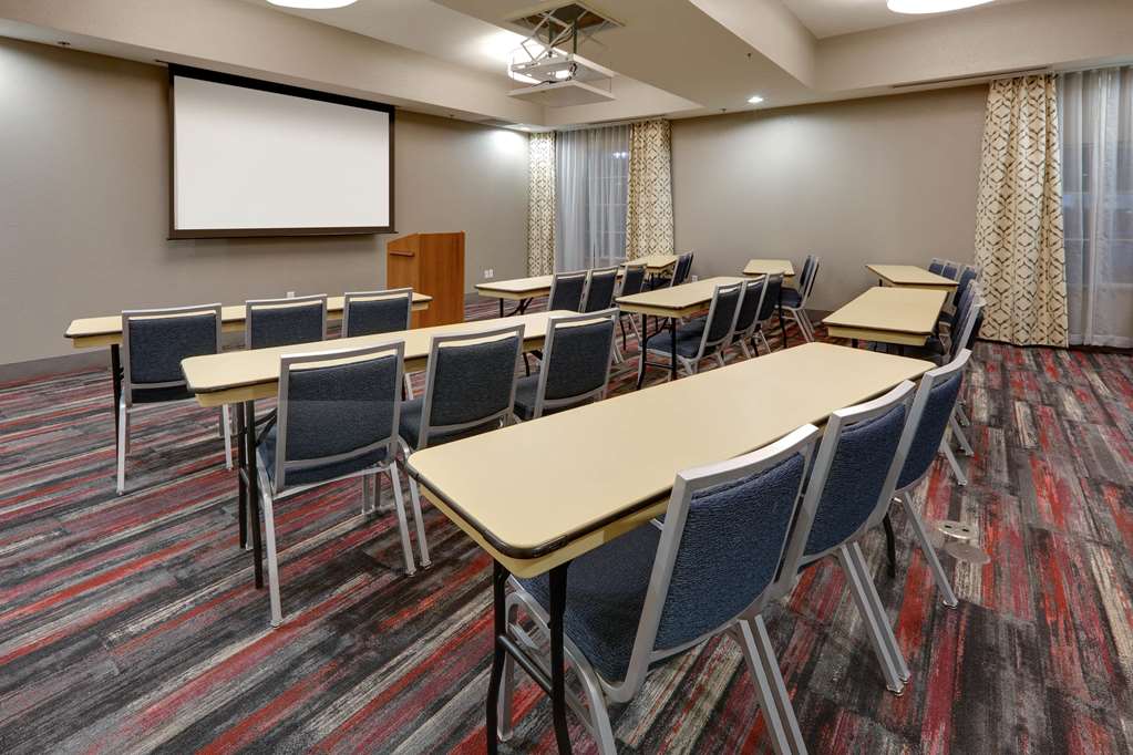 La Quinta Inn & Suites Dallas Love Field - thumb 10