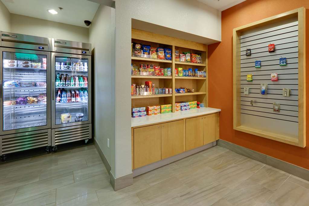 La Quinta Inn & Suites Dallas Love Field - thumb 17