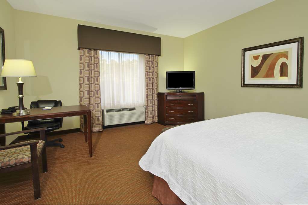Hampton Inn & Suites Conroe - thumb 6
