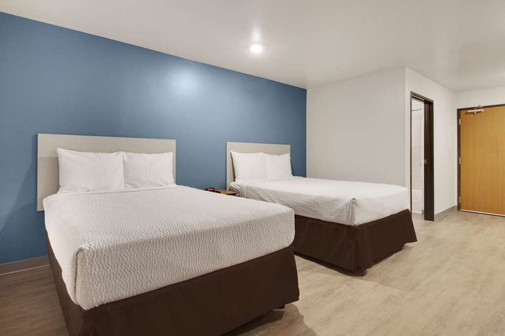 WoodSpring Suites Conroe - thumb 7