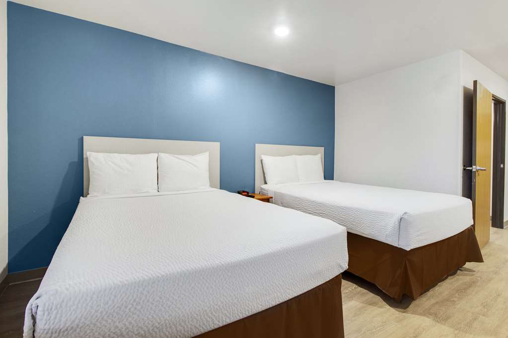 WoodSpring Suites Conroe - thumb 15