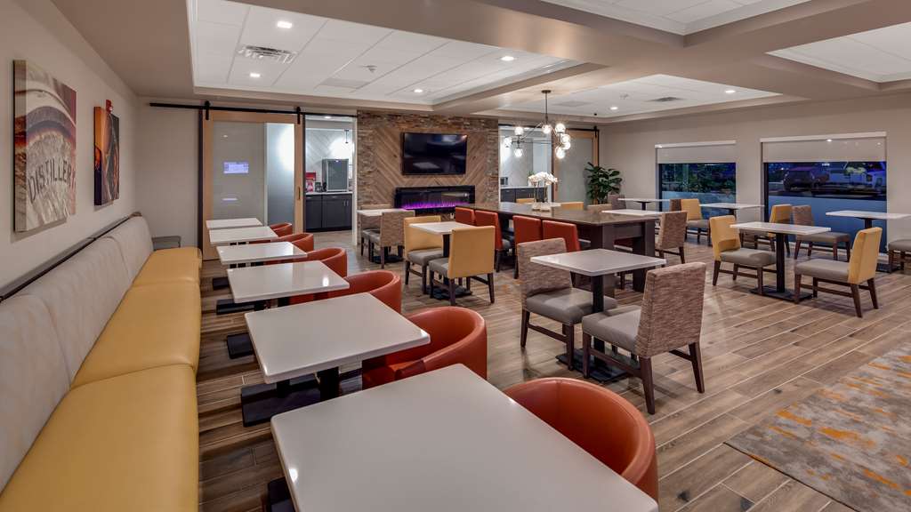 Best Western Plus Elizabethtown Inn Stes - thumb 10