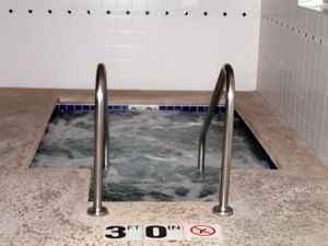 AmeriVu Inn & Suites - Cumberland - thumb 5