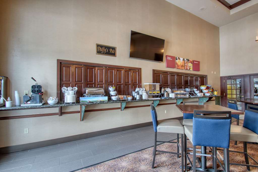 Comfort Suites - thumb 10