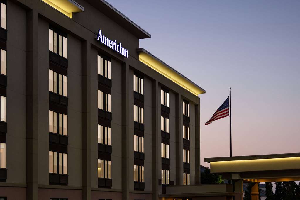 AmericInn By Wyndham Madison West - thumb 0