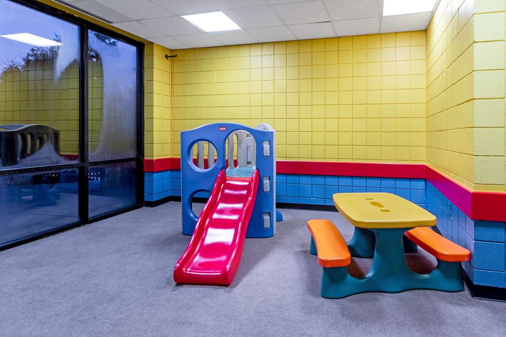 La Quinta Inn & Suites American Center - thumb 14