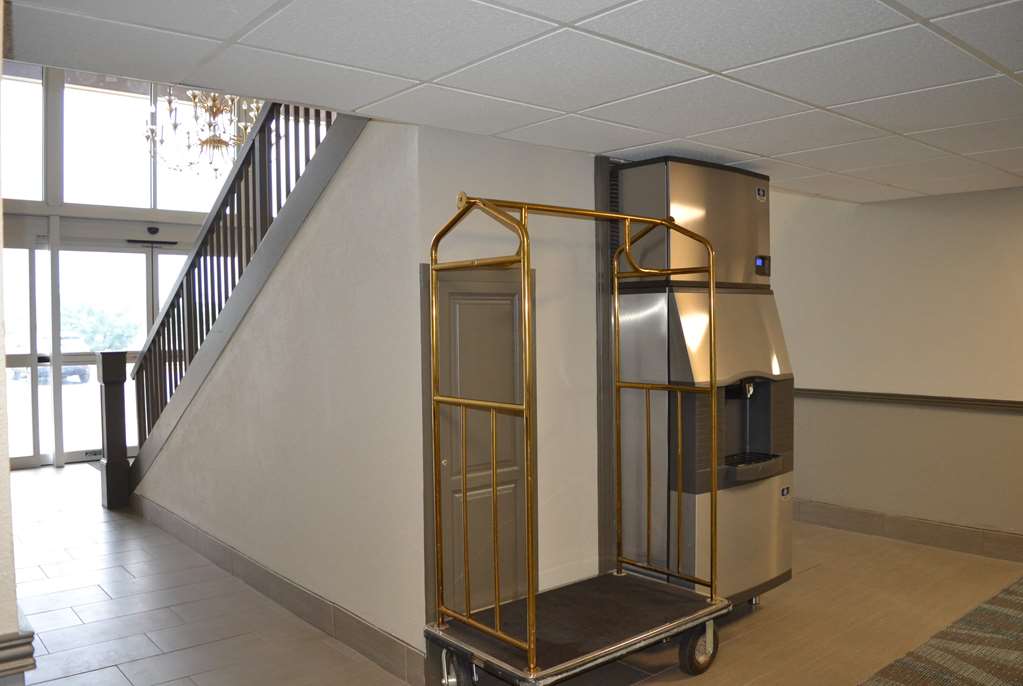 Baymont Inn & Suites Effingham - thumb 2