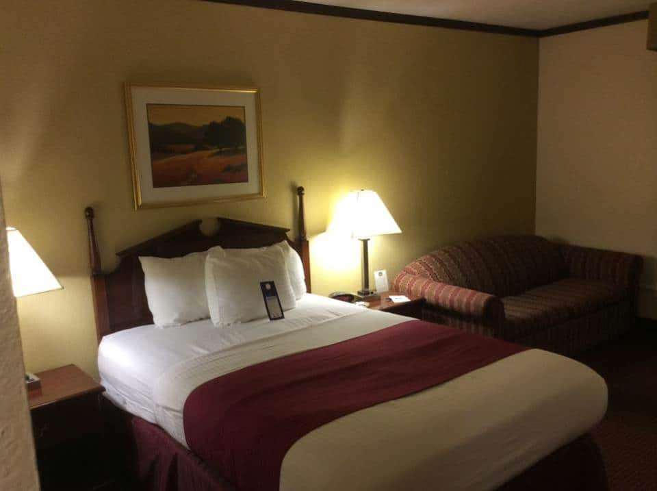 Baymont Inn & Suites Effingham - thumb 4