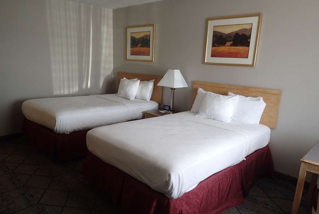 Baymont Inn & Suites Effingham - thumb 6