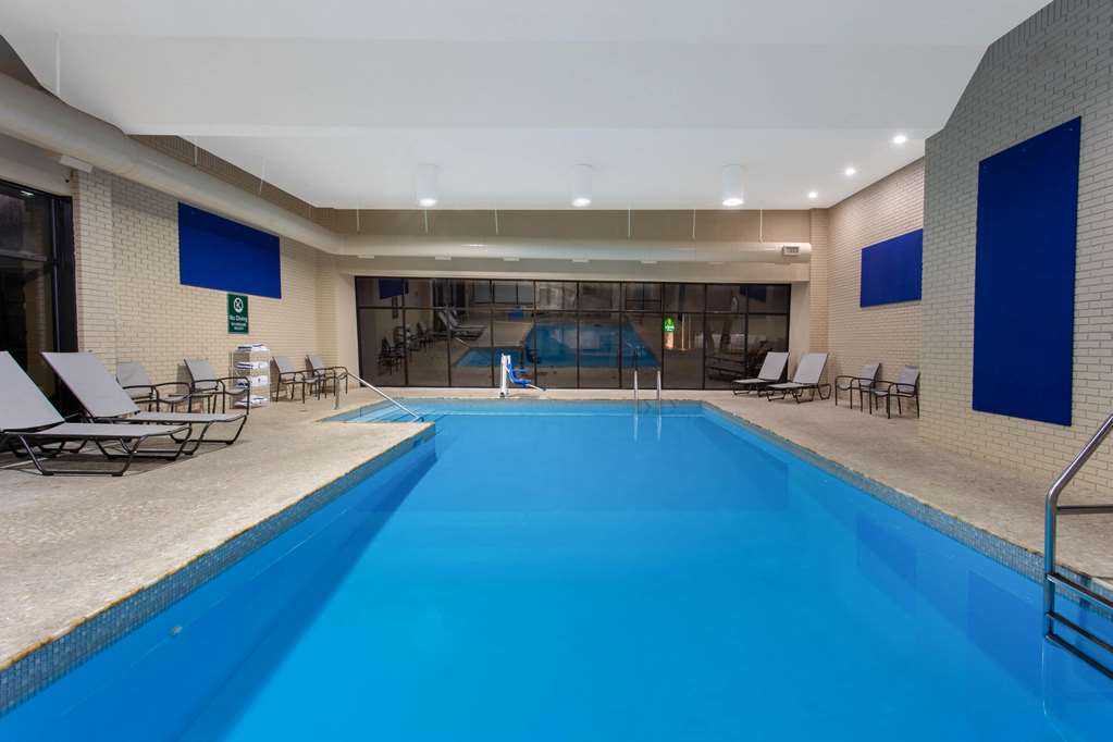 La Quinta Inn & Suites Effingham - thumb 9