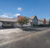 Ramada by Wyndham Effingham - Accommodation Philadelphia