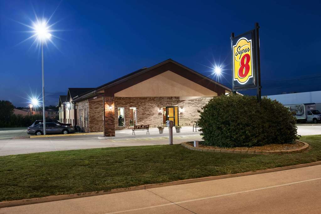 Super 8 Effingham - thumb 1