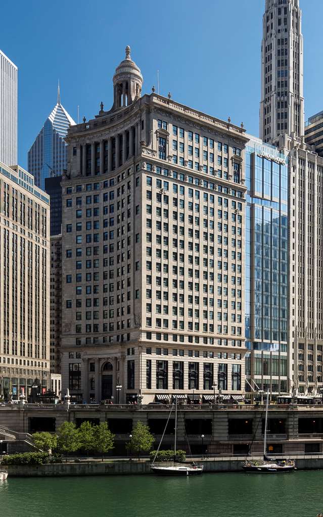 LondonHouse Chicago, Curio Coll. - thumb 0
