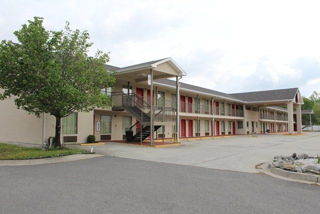 Red Carpet Inn, Macon - thumb 1