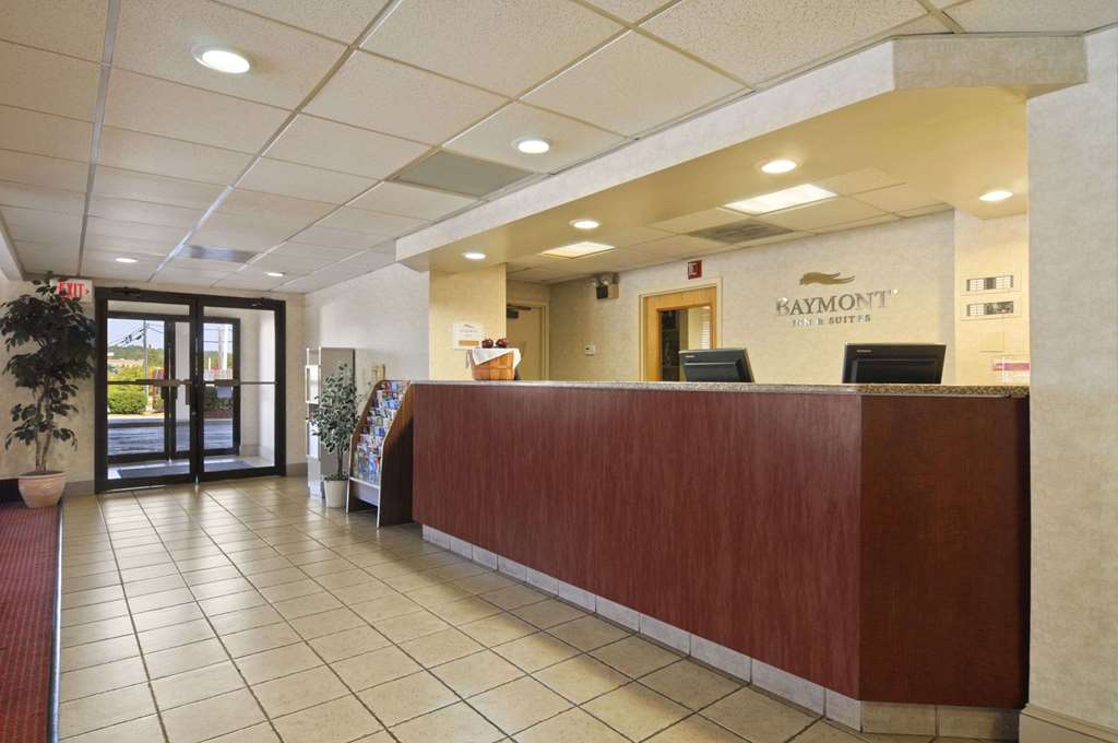 Baymont Inn & Suites Macon/Riverside Dr - thumb 1