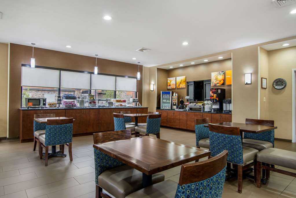 Comfort Suites Macon - thumb 10