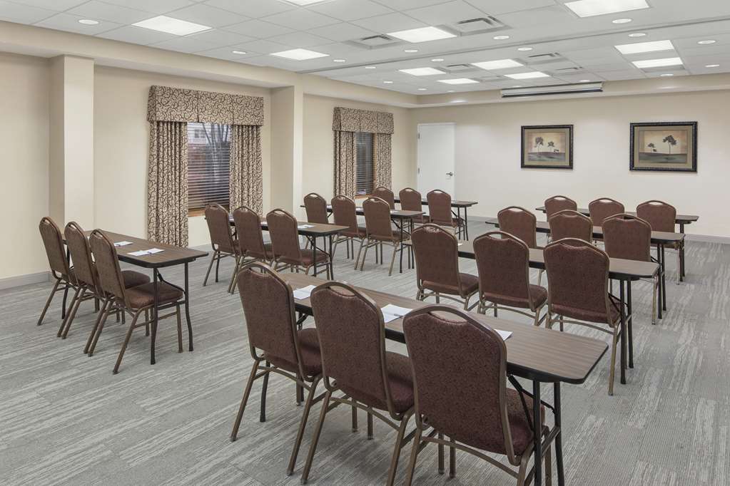 Hampton Inn & Suites Macon - thumb 12