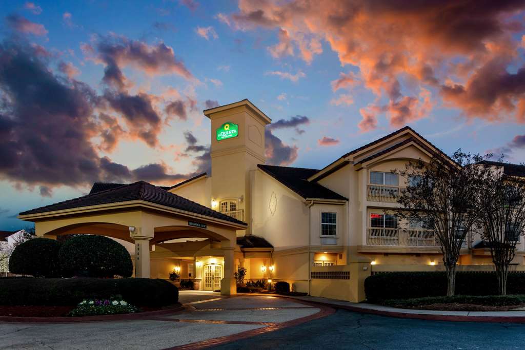 La Quinta Inn & Suites Macon - thumb 2