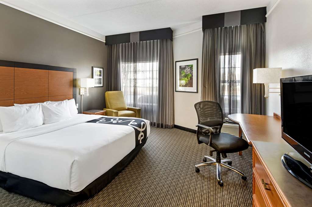 La Quinta Inn & Suites Macon - thumb 8