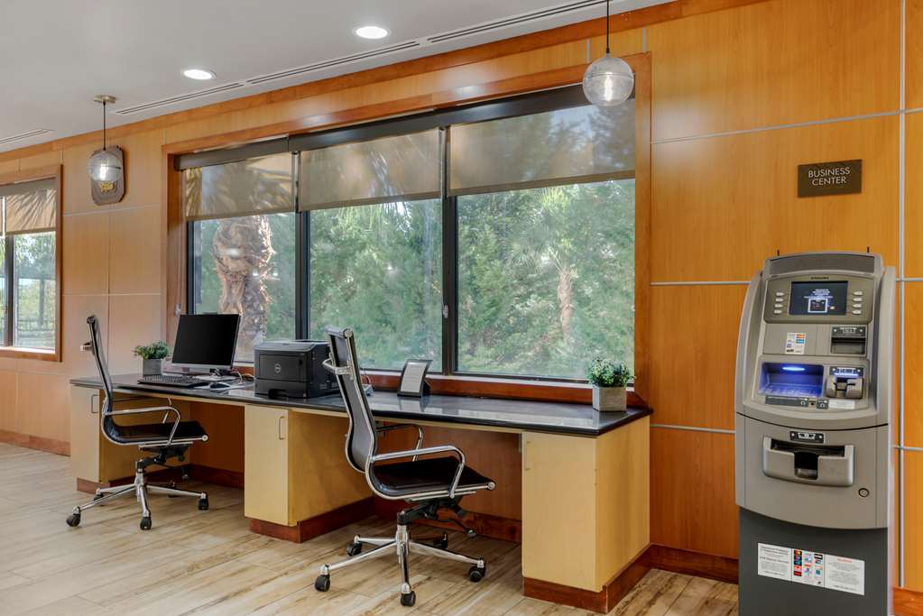 Comfort Suites Stockbridge - thumb 16