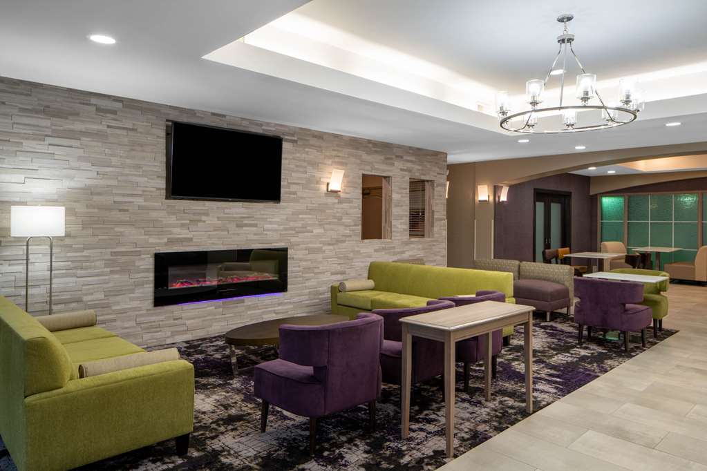 La Quinta Inn & Suites Stockbridge - thumb 2