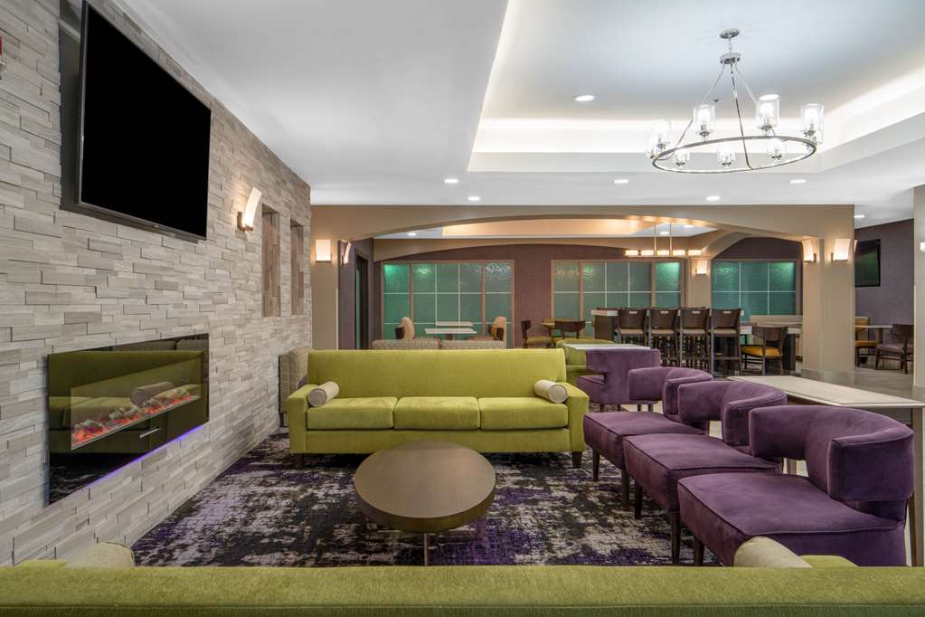 La Quinta Inn & Suites Stockbridge - thumb 3