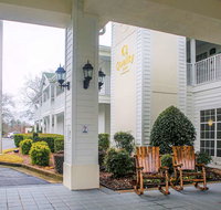 Quality Inn Near Historic Downtown Sq - Accommodation Philadelphia