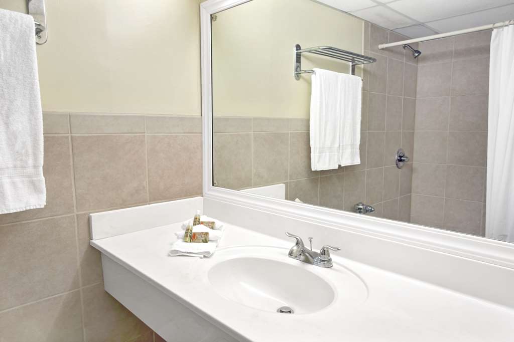 Knights Inn Hallandale - thumb 11