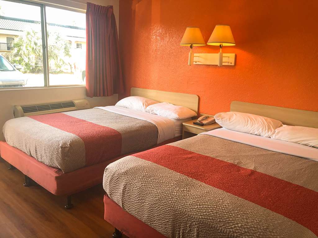 Motel 6 Jacksonville Orange Park - thumb 5