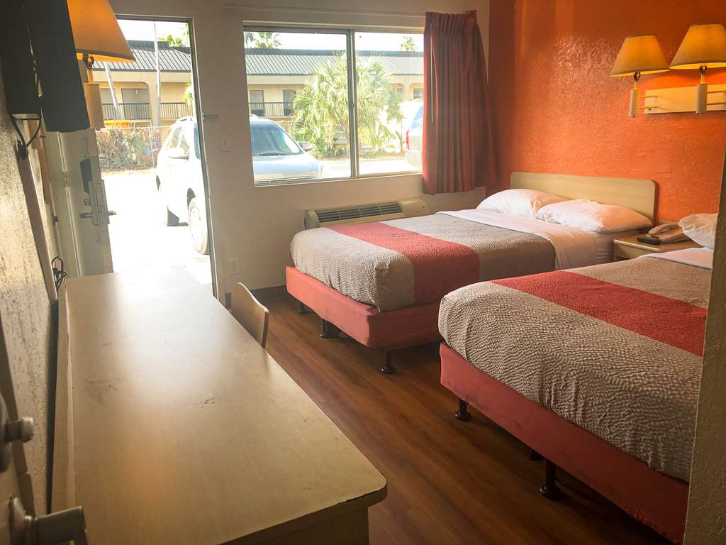 Motel 6 Jacksonville Orange Park - thumb 7