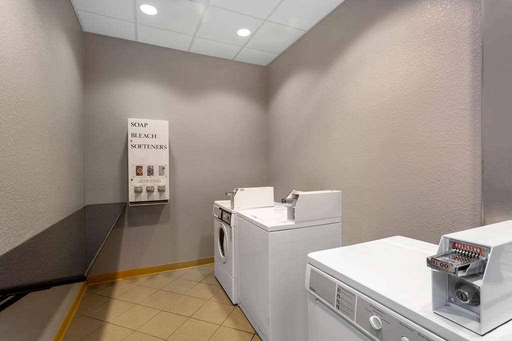 La Quinta Inn & Suites Sebring - thumb 16