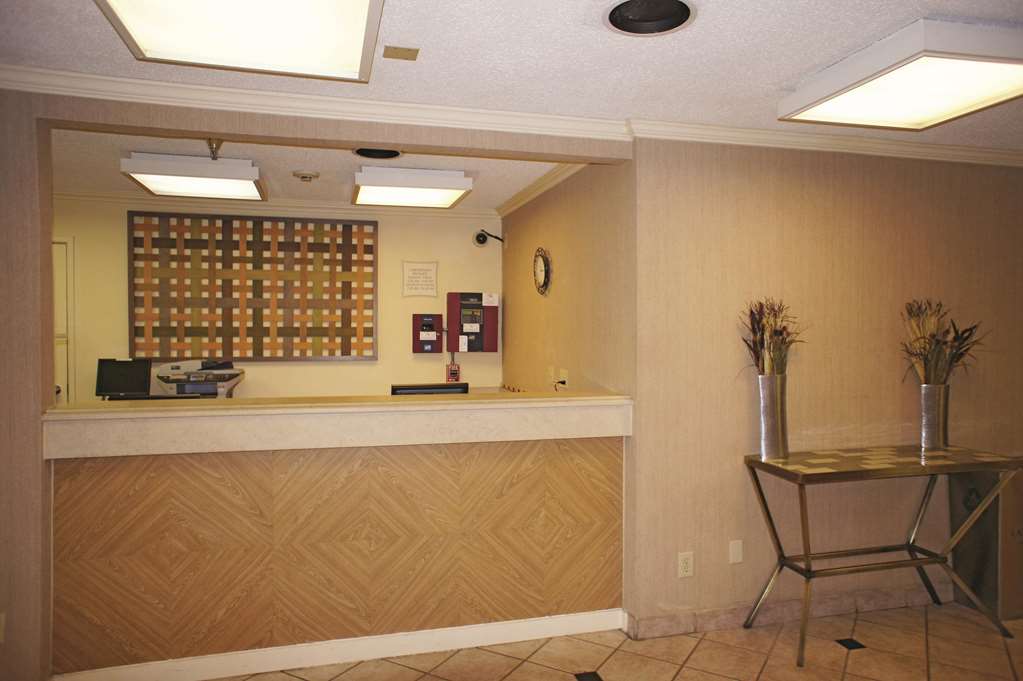 La Quinta Inn Tampa Southeast/Brandon - thumb 3