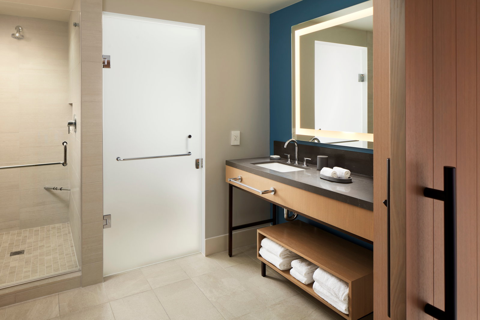 Loews Coral Gables Hotel - thumb 3