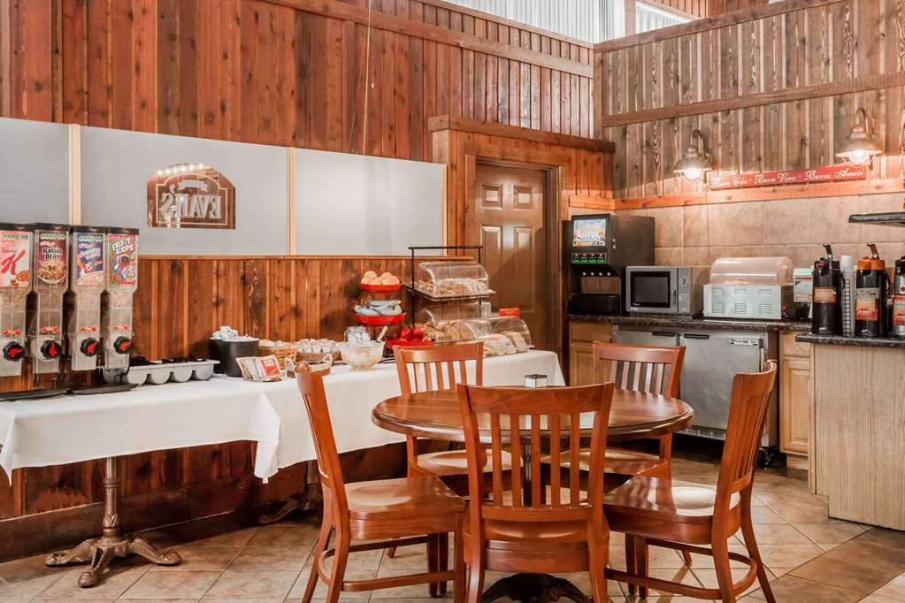 Ramada Ely - thumb 16