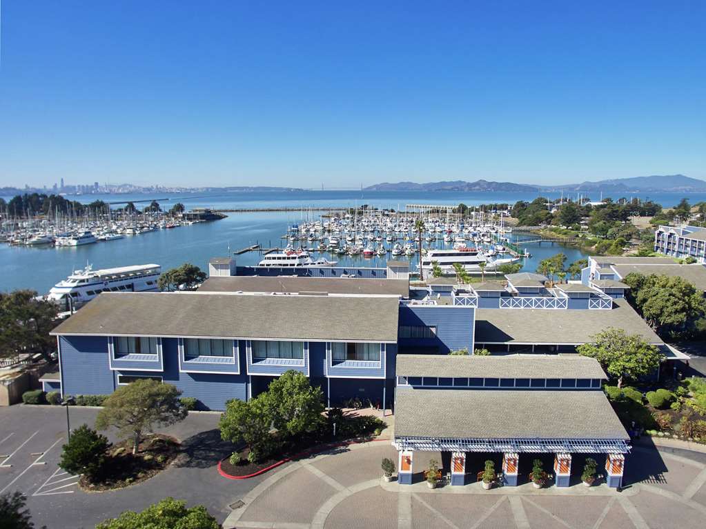 Doubletree By Hilton Berkeley Marina - thumb 1