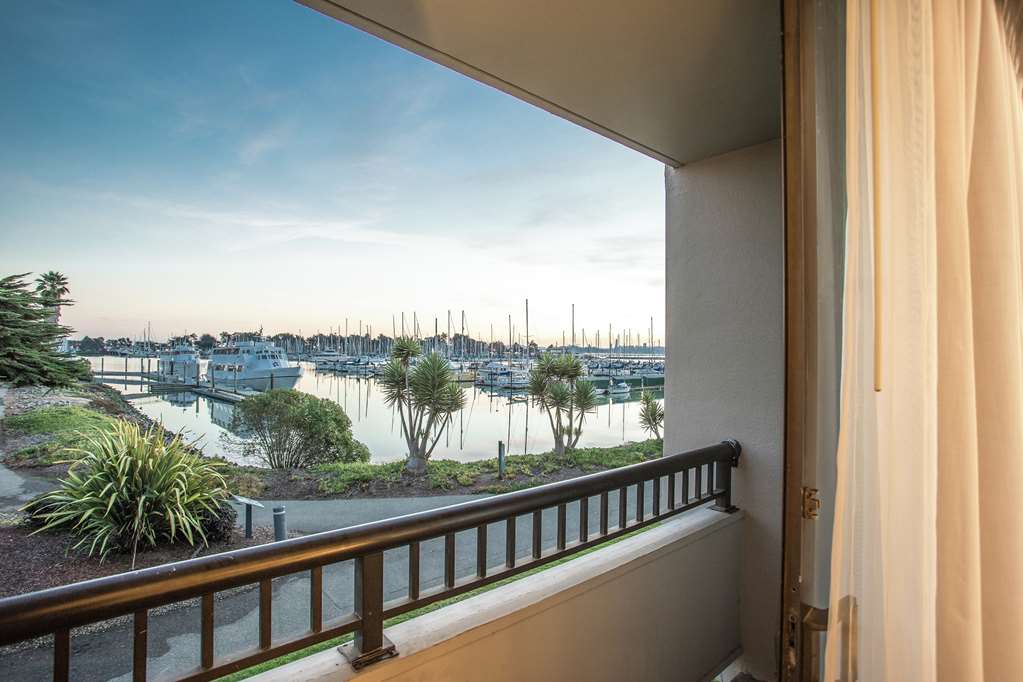 Doubletree By Hilton Berkeley Marina - thumb 6