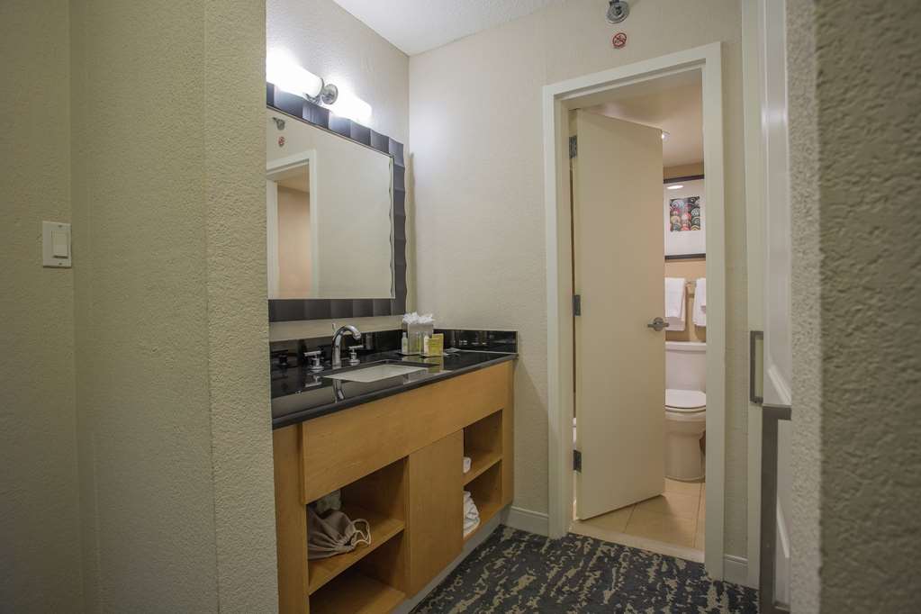 Doubletree By Hilton Berkeley Marina - thumb 7