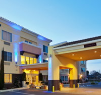 Holiday Inn Express  Suites Berkeley - Accommodation Philadelphia