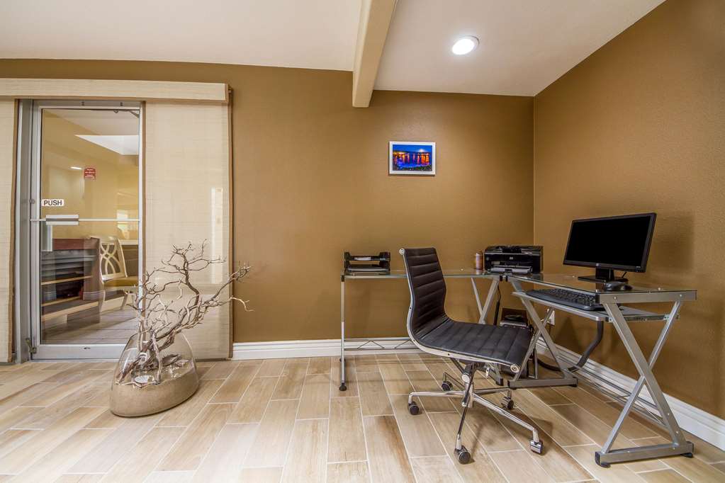 Quality Inn Capitola - thumb 16