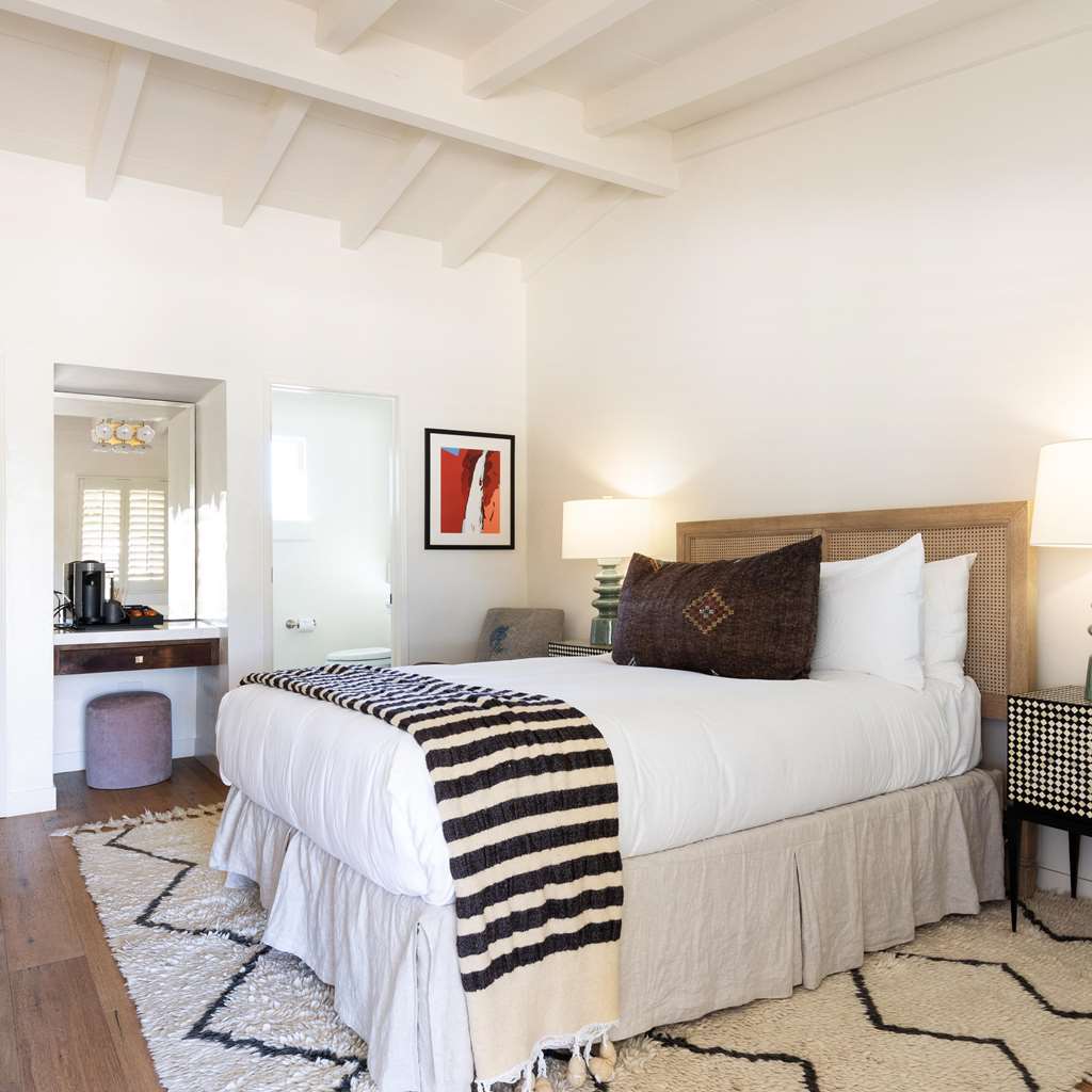 Hotel Ynez - thumb 6