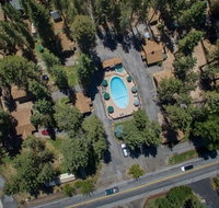 Golden Bear Cottages - Accommodation Philadelphia