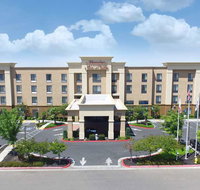 Hampton Inn  Suites Madera - Accommodation Philadelphia