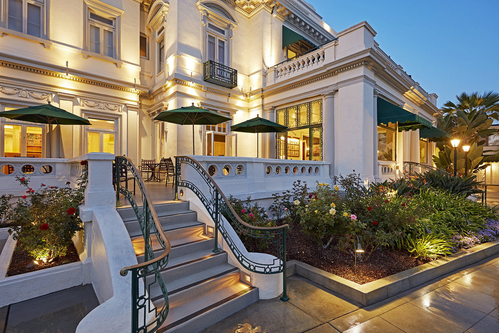 Glorietta Bay Inn - thumb 0