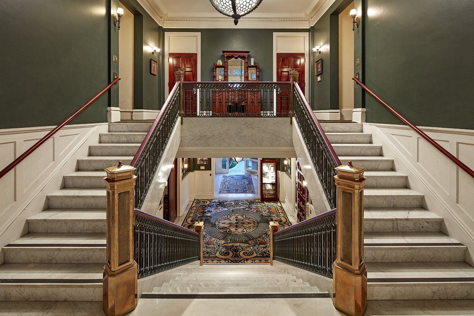 Glorietta Bay Inn - thumb 7