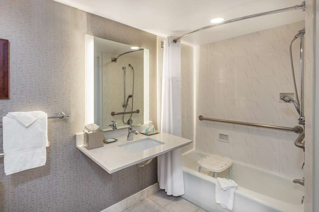 Wyndham Visalia - thumb 5