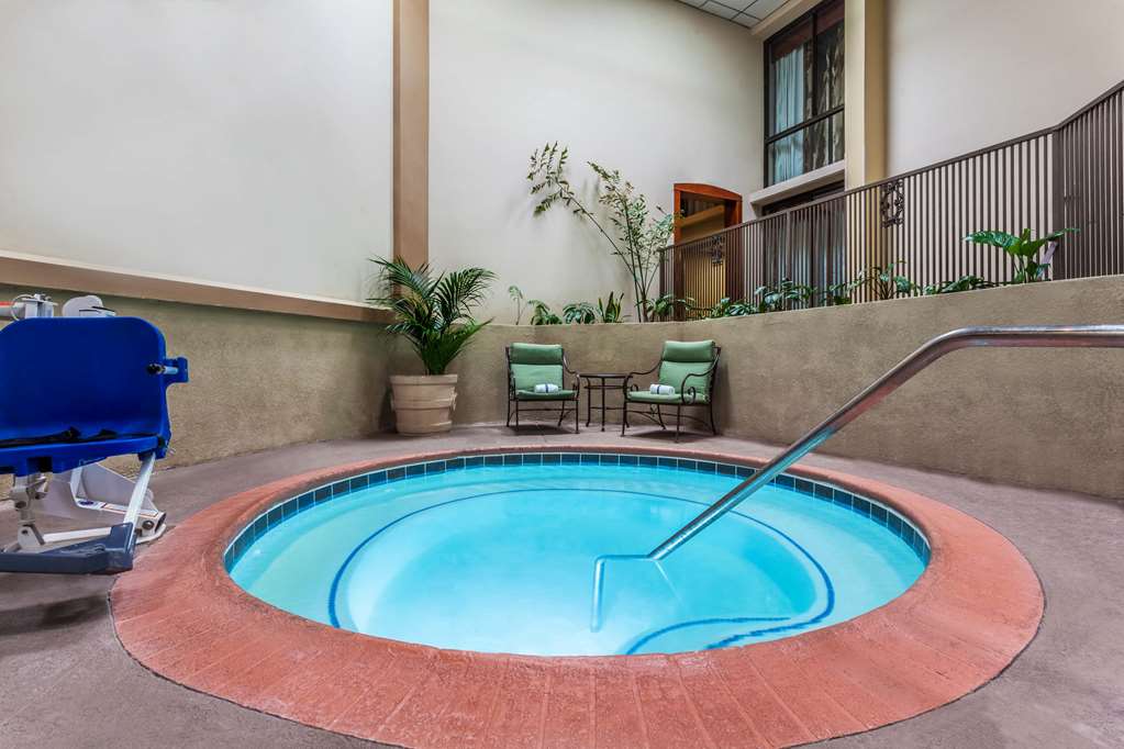 Wyndham Visalia - thumb 7